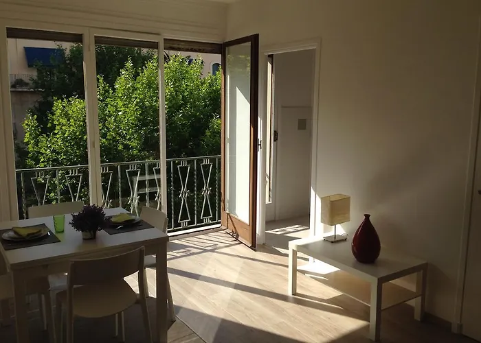 Apartamento équipé à 9mn à Pied Du Centre Et De La
